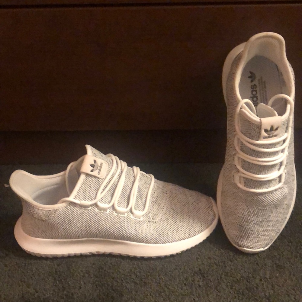 Adidas Tennis shoes